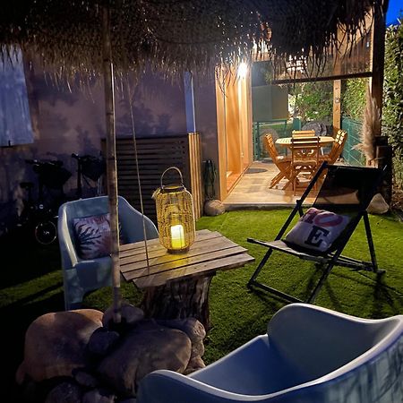 A Casa Di Lo Villa Леччи Екстериор снимка
