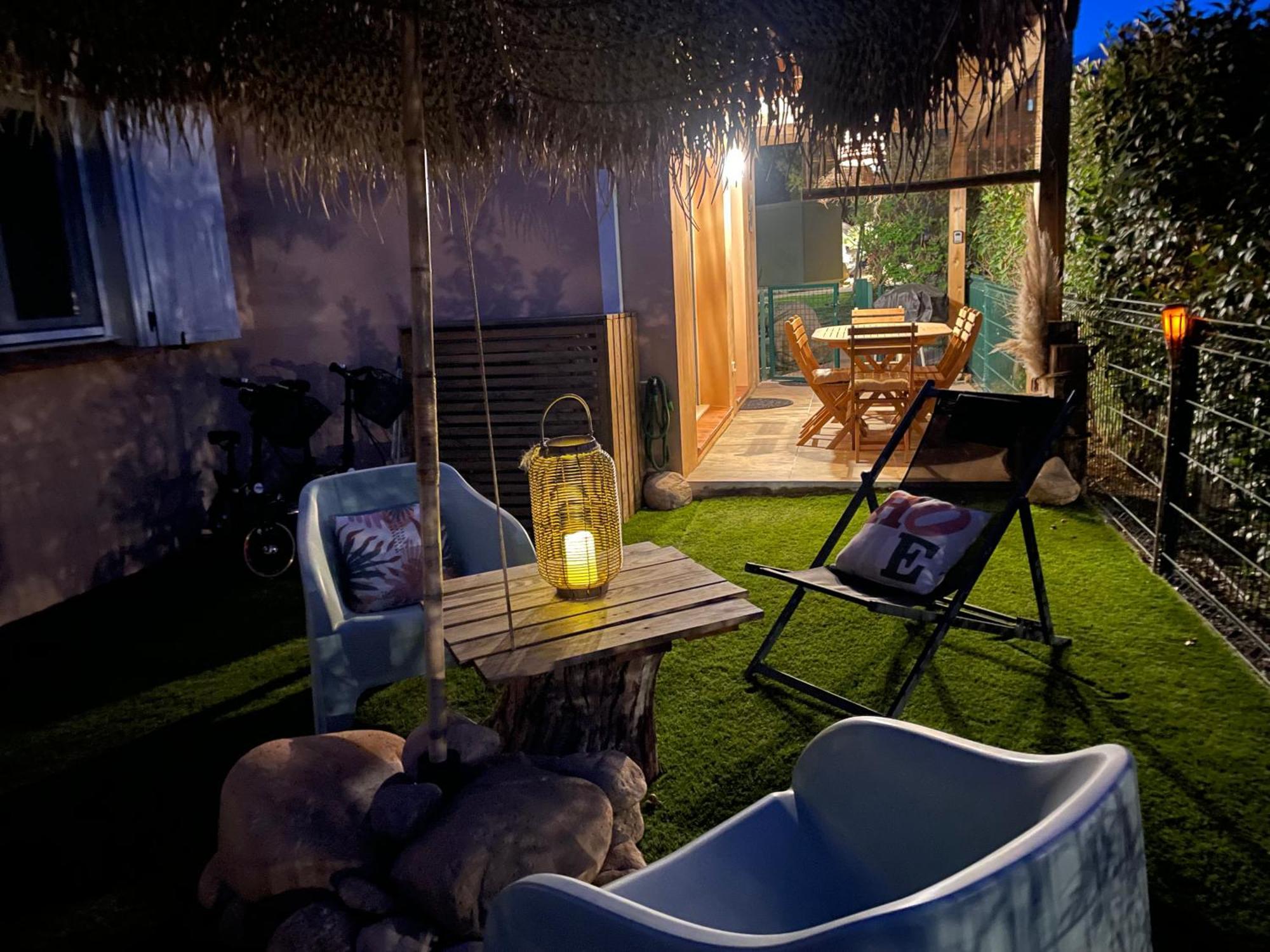 A Casa Di Lo Villa Леччи Екстериор снимка
